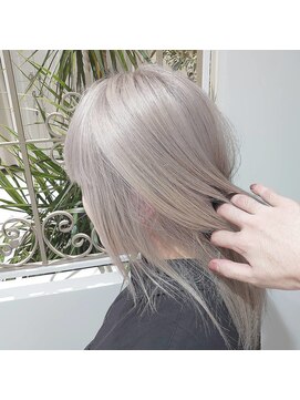 ルクール ヘアー プレジー(Le Coeur HAIR Plaisir) ホワイトシルバー