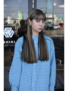 シキ(SHIKI) beige x black