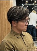 ハイライトセンターパートメッシュダブルカラーツーブロック