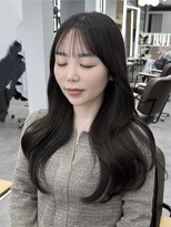 プラチナ(PLATINA)&nbsp;レイヤーカット顔まわり前髪セミロング20代30代40代