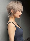 前髪小顔ハイトーンカラー大人ショートボブヘア20代30代40代
