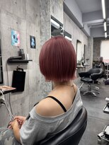 コワファースト長崎シャンプーボーイ 2nd(COIFF1RST 長崎 SHAMPOO BOY)&nbsp;ぱつっとボブ 外ハネボブ ハイトーンボブ