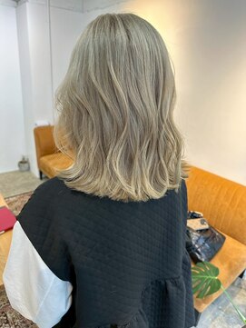 メリー オオサカ(Merly Osaka) ダブルカラー