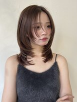 ベル 新宿(Belle)&nbsp;垢抜けるミディアム！動きのあるトレンドレイヤースタイルアンプ