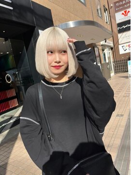 レイム(LAME) ウルフカットミディアムヘア ショートカットボブパーマ