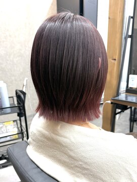 コク 千葉駅西口(COQU) レイヤーボブ × ボルドーカラー【千葉優希】