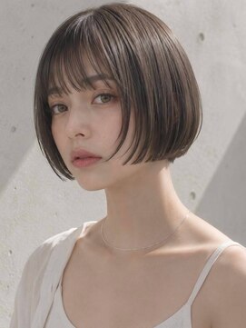 ヴェイン 渋谷(vain) ショート フルバング サイドレイヤー 艶髪 オリーブベージュ