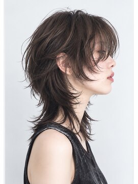 エマ(emma) ソフトシャグ×ウルフレイヤー|顔周りレイヤー