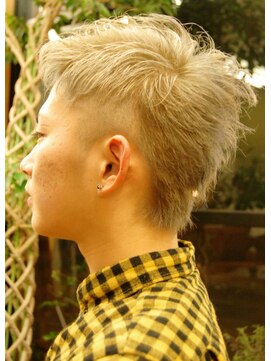 ディ グラント(D GRANT) 好評☆DGオリジナルカラー♪ON☆OFF可能モヒカンスタイル☆