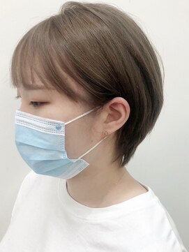 キューズ クラブ(cuz KLUB) 【cuzKLUB】ナチュラルショート×ブリーチベージュ