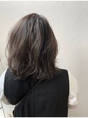 アッシュグレー_耳かけ,毛先パーマ,イメチェン