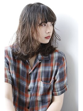 イグレックビス(igrek bis) 抜け感ラフウェーブ IGREKBIS渋谷