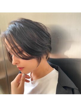 アンシェリ バイ フラミューム 戸塚店(Ancheri by flammeum) ミディアムハンサムショート