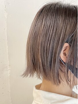カゼ ダイカンヤマ Kaze DAIKANYAMA チャコールアッシュ9トーン