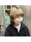 個性派ウルフカット×裾カラー