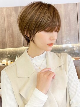 グランド(GRAND) 絶壁解消×くびれ美人ショート