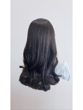 ヘアープロデュース ラピセット 松山(Lapset) 小顔ショコラアッシュヘルシースタイルふんわりカール