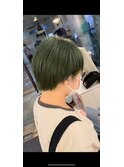 【ヴィザヴィ志村坂上】耳かけショートカット/グリーンカラー