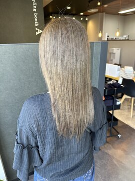 ラブズラフズ 下上津役店 (Loves Laughs) 白髪ぼかし×ハイベージュ♪