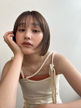 シエル 一社(cher) カジュアルモードストレートボブ。