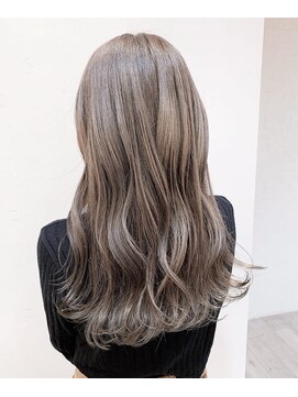 ニィー バイ ディコ(nii by Dico) ハイライトカラー☆くすみグレージュ☆