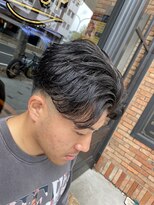 フォーコーナーズ(Four Corners)&nbsp;センターパート