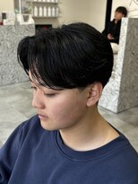 レボ(Revo)&nbsp;ニュアンスパーマ＋センターパート