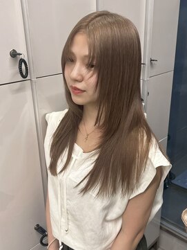 ソル バロール 表参道(SOL .valor) ハイトーンカラーペールピンクシルバーホワイトブロンドレイヤー