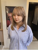 kii person【キーパーソン】 ダブルカラー　ベージュ　顔まわりレイヤー