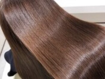 ボタニカル(Botanical)の写真/天然植物由来のオーガニックカラーで、髪の芯から潤い、艶感UP！髪と頭皮に優しいカラーです♪