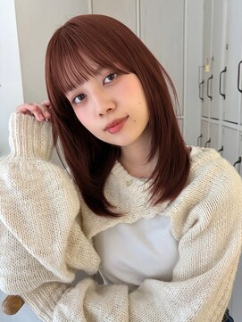 ガーデンヨコハマ(GARDEN YOKOHAMA) ミディアムレイヤー ピンクブラウン 顔周りカット ワイドバング