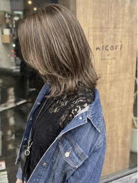ニコリヘアワークス(nicori hair works) ミディアム×ハイライト×レイヤー2
