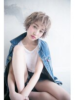 カムジーヘッド(COMEGHEAD)&nbsp;ショート×プラチナグレイジュ【熊本/南区/平成/平成駅】