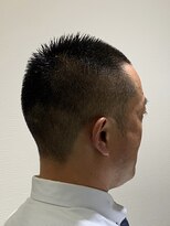 クローバー(CLOVER)&nbsp;ボウズ風モヒカンショート