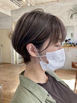 マハナ(Mahana by hair) 20代30代40代丸みくびれ前下がりショートボブ大人ショート
