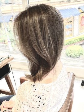 バブ バイネオリーブ(Bab by neolive) 外国人風カラー