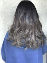 ヘアーデザイン ベルタ(Hair Design BELTA) グレージュグラデーションカラー