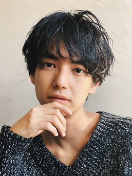 アットラブ バイ ベル(at'LAV by Belle) 短すぎる髪が苦手な男性のショート!刈り上げないマッシュパーマ