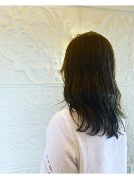 ケストラ(KESTRA) オリーブグリーン