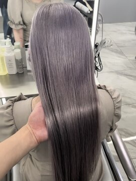 ペレ 渋谷(PELE) 黒髪/グレーベージュ/ハイトーン/ブリーチ/渋谷