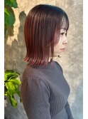 外ハネミディアムボブスタイル