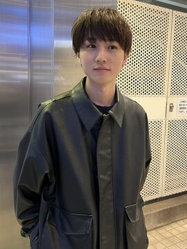 ゼストプール(ZEST POOL) 韓国ヘア　シースルーマッシュ　ナチュラルヘア