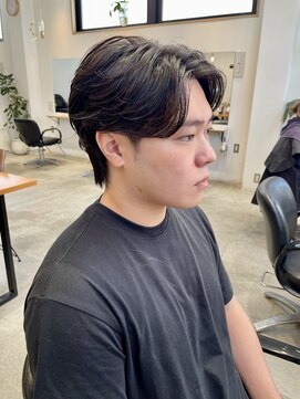 グリーン 町田(green) 【men's】自然に流れるパーマのセンターパート