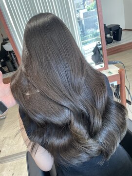 ホロ 渋谷(hollo) ミルクティーブリーチなしカラーブラウンカラーオリーブベージュ