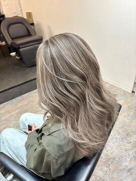 ブレンド 渋谷(BLend) ハイライトカラーミディアムヘア暗めカラーデザインカラー