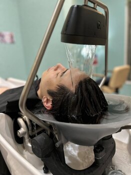 【北千住徒歩6分】男の身だしなみは、毛根から！頭皮ケアはグランアージュルポ北千住にお任せください。