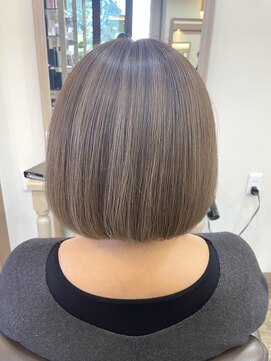 アルターリール(aL ter Rire) クラゲヘアー/小顔/ココアベージュ/オリーブグレー/中村