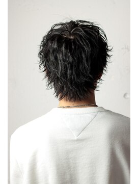 リップス 原宿(LIPPS) 波巻きパーマ×ショートマッシュウルフ