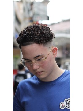 ナチュラルピー 真上店(Natural.P) ★刈り上げパーマスタイル★