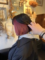 グランツヘアー(Glanz hair)&nbsp;ボブ×ピンキーレッドインナーカラー
